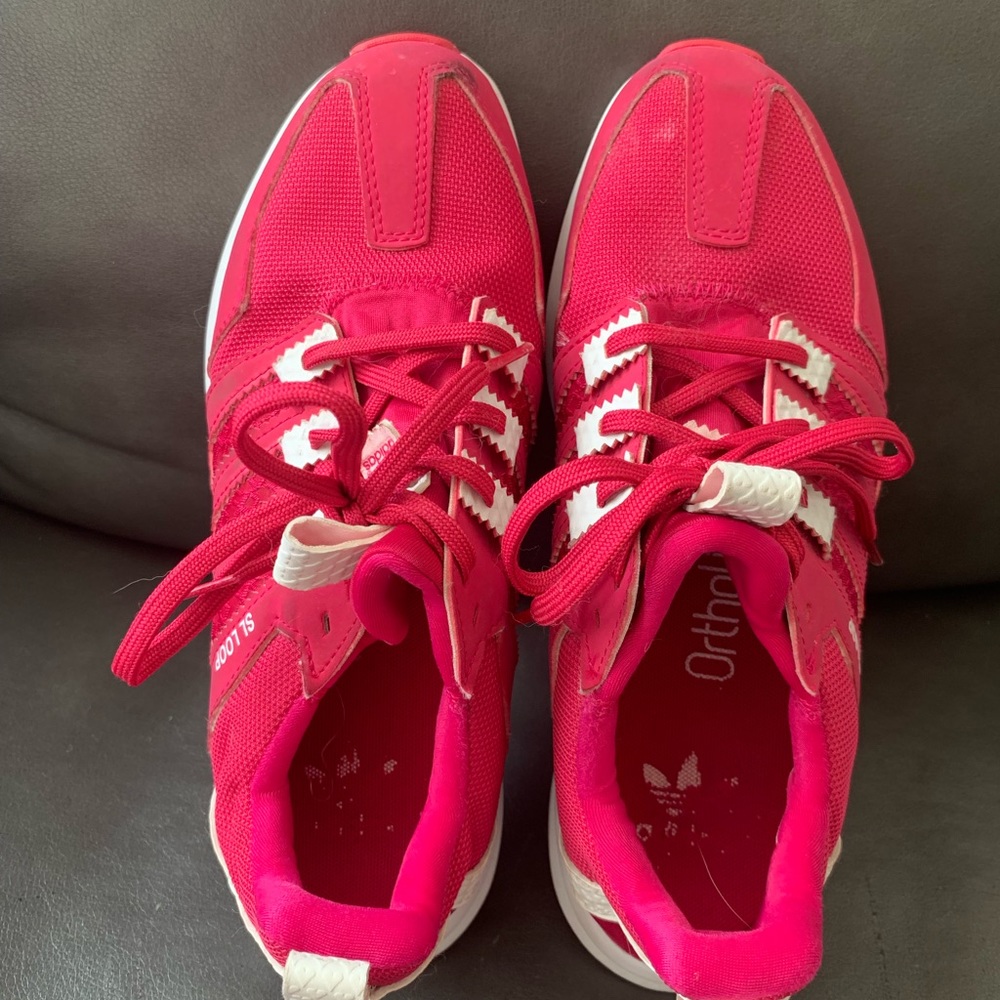 SL Loop Adidas Running Shoe - Picture 3 of 6